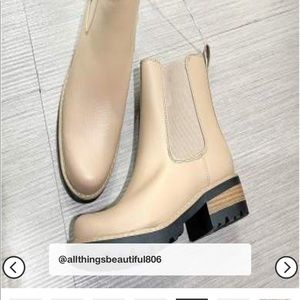 Water Repellant Chelsea Boots - Universal Thread